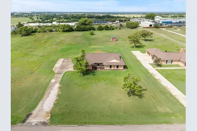 813 Zion Hill Circle, Rockwall, TX 75087 - Photo 1