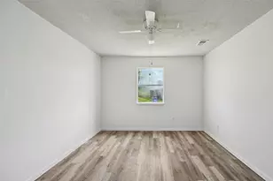 9242 Green Springs Cir, Sanger, TX 76266 - Photo 24