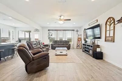 1102 Dublin Drive, Cleburne, TX 76033 - Photo 6
