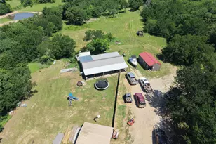 3700 Co Rd 4040, Whitewright, TX 75491 - Photo 26