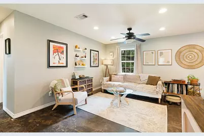 1975 Brown Avenue, Paris, TX 75460 - Photo 2