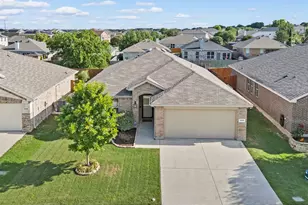 5329 Brahma Trail, Fort Worth, TX 76179 - Photo 2