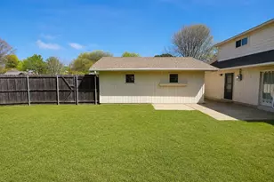 2019 Dancliff Dr, Dallas, TX 75224 - Photo 8