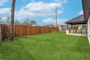 225 West Pl, White Settlement, TX 76108 - Photo 22