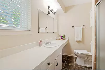9020 Westbriar Drive, Dallas, TX 75228 - Photo 22