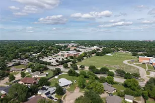 2763 Beechmont Dr, Dallas, TX 75228 - Photo 24