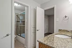 10141 Fieldfare Ct, Dallas, TX 75229 - Photo 20