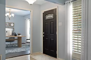10141 Fieldfare Ct, Dallas, TX 75229 - Photo 4