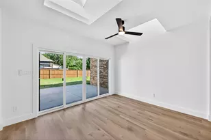 1213 Sycamore Dr, Carrollton, TX 75007 - Photo 18
