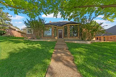 1213 Sycamore Drive, Carrollton, TX 75007 - Photo 2