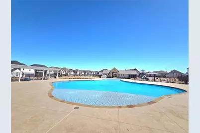 1753 Sir Dustin Lane, Carrollton, TX 75010 - Photo 38