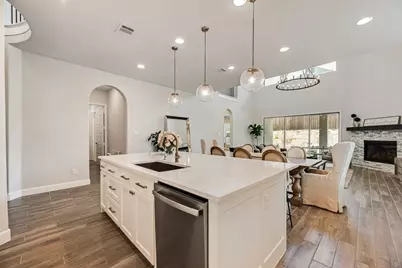 1753 Sir Dustin Lane, Carrollton, TX 75010 - Photo 10