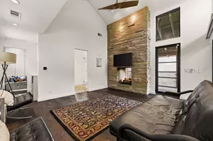 20 Vanguard Way, Dallas, TX 75243 - Photo 26