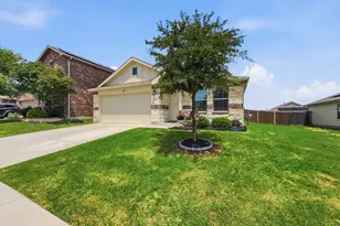 344 Navidad Trail, Fort Worth, TX 76052 - Photo 2