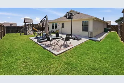 344 Navidad Trail, Fort Worth, TX 76052 - Photo 16