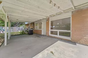 3612 High Bluff Dr, Dallas, TX 75234 - Photo 16