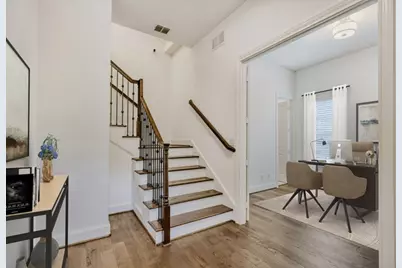 7333 Valley View Lane #601, Dallas, TX 75240 - Photo 2