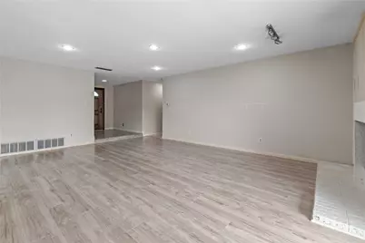 1722 Plantation Road, Garland, TX 75044 - Photo 8