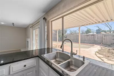 1722 Plantation Road, Garland, TX 75044 - Photo 12