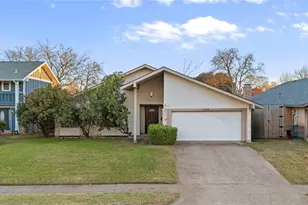 1722 Plantation Rd, Garland, TX 75044 - Photo 2