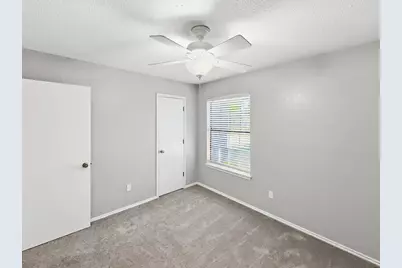 1103 Holiday Court, Granbury, TX 76048 - Photo 32