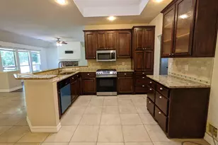1321 Meadowbrook Dr, McKinney, TX 75069 - Photo 4