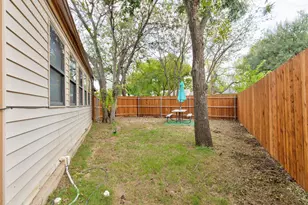 2801 W Biddison St, Fort Worth, TX 76109 - Photo 32