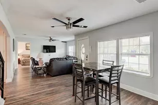 2801 W Biddison St, Fort Worth, TX 76109 - Photo 8