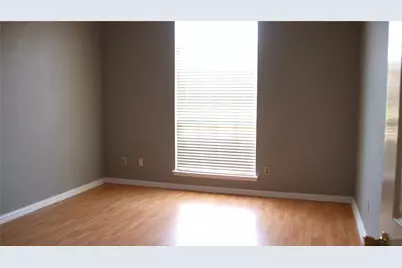 2226 Orchard Trail, Garland, TX 75040 - Photo 10