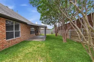 5953 Hillview Dr, Watauga, TX 76148 - Photo 24