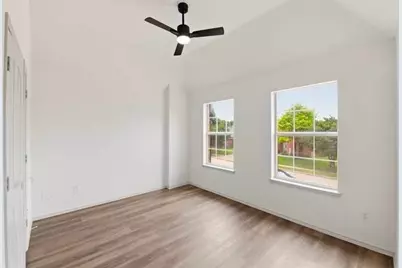 5953 Hillview Drive, Watauga, TX 76148 - Photo 12