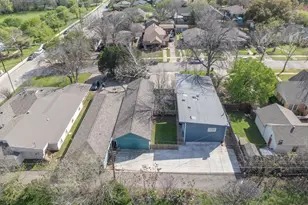 2204 W Rosedale St S, Fort Worth, TX 76110 - Photo 8