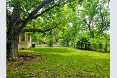 324 E Liberty Street, Pilot Point, TX 76258 - Photo 16