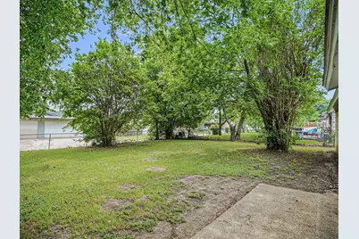 1434 Oakbrook Street, Lancaster, TX 75134 - Photo 14