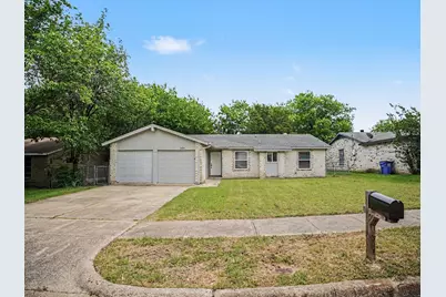 1434 Oakbrook Street, Lancaster, TX 75134 - Photo 2
