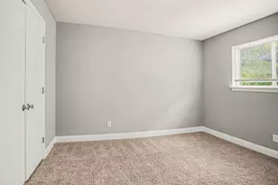 1434 Oakbrook St, Lancaster, TX 75134 - Photo 14