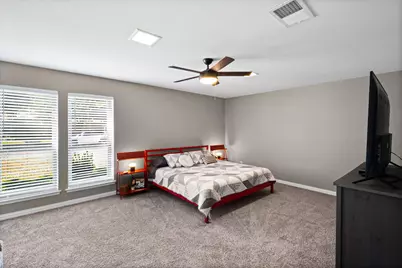 1023 Auburn Drive, Arlington, TX 76012 - Photo 10