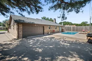 1023 Auburn Dr, Arlington, TX 76012 - Photo 20