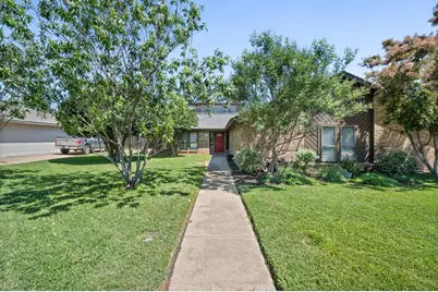 1023 Auburn Drive, Arlington, TX 76012 - Photo 1