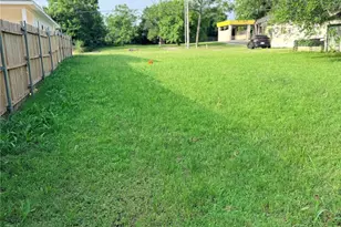3936 Lee St, Greenville, TX 75401 - Photo 1