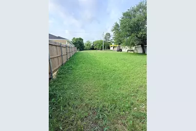 3936 Lee Street, Greenville, TX 75401 - Photo 2