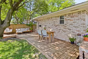 6922 Allview Ln, Dallas, TX 75227 - Photo 32