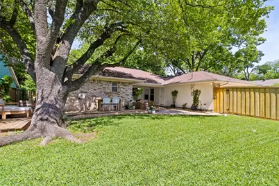 6922 Allview Lane, Dallas, TX 75227 - Photo 2