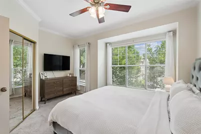2902 State Street #13, Dallas, TX 75204 - Photo 18