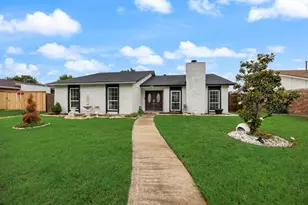2709 High Plateau Dr, Garland, TX 75044 - Photo 2