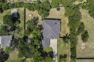 3509 Lakeshore Dr, Weatherford, TX 76087 - Photo 36