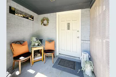 2243 Inca Drive, Dallas, TX 75216 - Photo 2