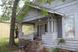 210 E Roberts St, Gorman, TX 76454 - Photo 4
