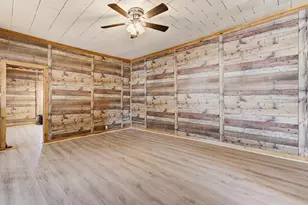 601 S Miller St, Decatur, TX 76234 - Photo 12