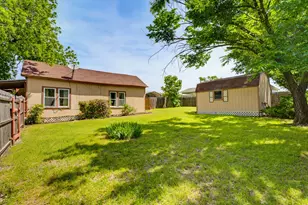 601 S Miller St, Decatur, TX 76234 - Photo 34